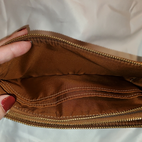 Large Coach Double Corner Zip Wristlet Wallet - Picture 8 of 10